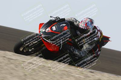 media/Nov-02-2025-Lets Ride (Sun) [[f7a3caa734]]/A Group/11am (Turn 2 Inside)/